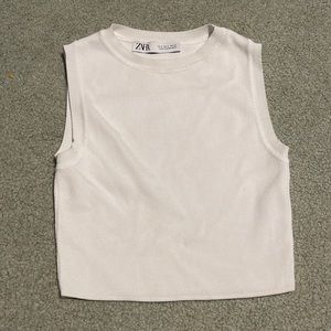White crop top
